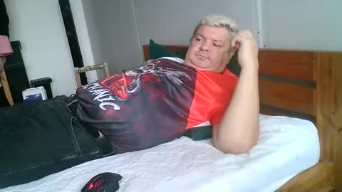 Snapshot of artuditu55 chatting on October 14, 9:54 am artuditu36 online show from October 14, 9:54 am