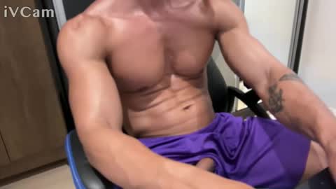 Snapshot of artvillasboas chatting on January 16, 12:02 am Arthur Villasboas online show from January 16, 12:02 am