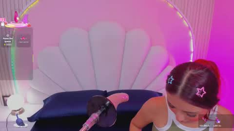 Snapshot of ary__cherry chatting on January 8, 8:44 pm Ary online show from January 8, 8:44 pm