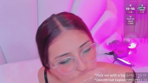 Snapshot of ary__cherry chatting on February 5, 9:08 pm Ary online show from February 5, 9:08 pm