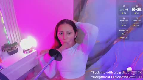 Snapshot of ary__cherry chatting on February 17, 6:58 pm Ary online show from February 17, 6:58 pm