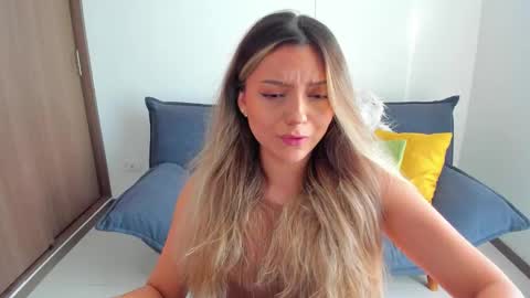 Zahaara online show from February 2, 9:35 pm