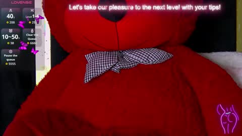 Ari online show from March 31, 3:01 pm