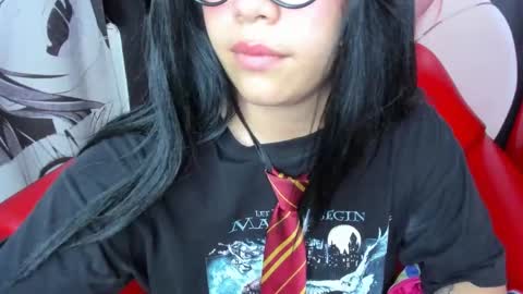 Snapshot of arybutty chatting on December 22, 6:15 pm Ary online show from December 22, 6:15 pm