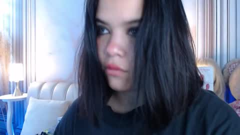 Snapshot of arybutty chatting on March 11, 12:28 pm Ary online show from March 11, 12:28 pm