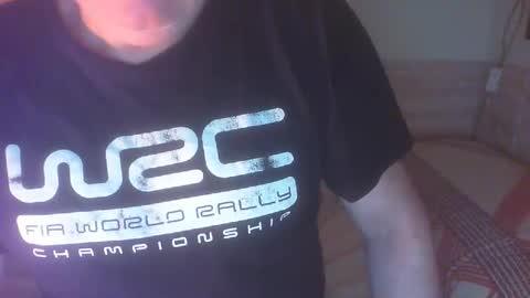 Snapshot of as3ix chatting on December 16, 9:36 am as3ix online show from December 16, 9:36 am