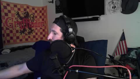 Snapshot of asanator101 chatting on October 13, 2:00 am devilPup75 online show from October 13, 2:00 am