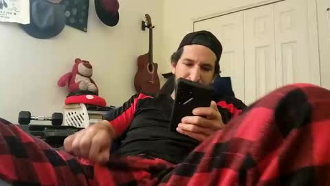 Snapshot of asanator101 chatting on November 26, 9:43 am devilPup75 online show from November 26, 9:43 am