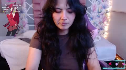 Saray online show from November 22, 8:30 pm