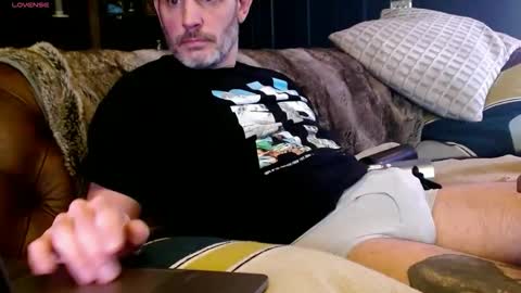 Snapshot of aschke chatting on November 20, 8:41 pm aschke online show from November 20, 8:41 pm