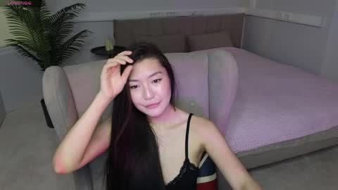 asel_e online show from April 15, 6:20 am