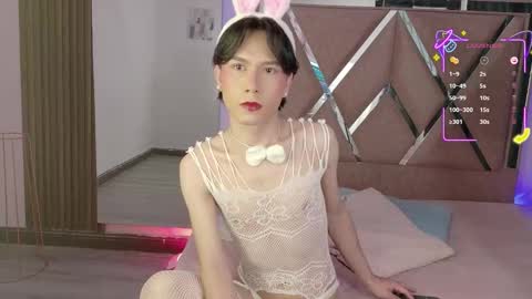 Snapshot of ash_femboy chatting on October 15, 8:31 pm Ash Femboy online show from October 15, 8:31 pm