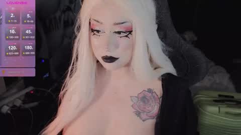 Sasha next stream December 4st  at  0000- 0030 am German time online show from November 9, 11:47 pm