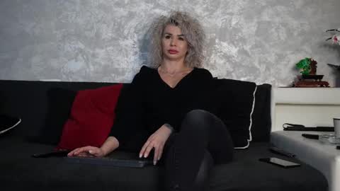 Asha online show from February 18, 9:05 am