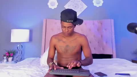 Snapshot of ashanty_malcom chatting on March 2, 8:40 pm ashanty_malcom online show from March 2, 8:40 pm