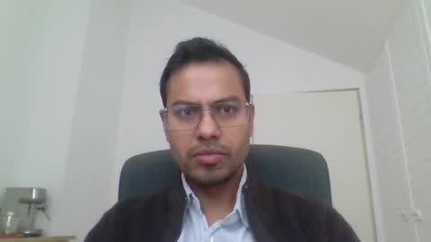 Snapshot of asharma1984xyz chatting on April 2, 8:12 am asharma1984xyz online show from April 2, 8:12 am