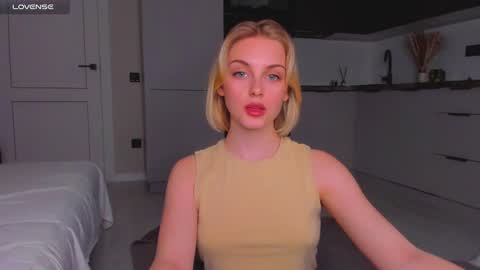 your pretty Ashley online show from December 1, 7:14 pm