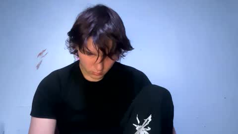 Snapshot of ashbuyersss chatting on February 11, 2:46 am ashbuyersss online show from February 11, 2:46 am