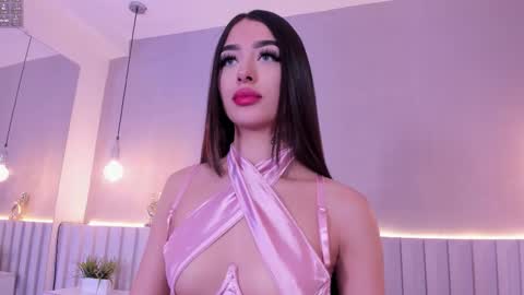 I am Ashley online show from October 19, 6:41 pm