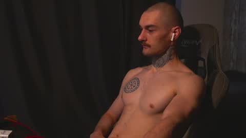 Jerk Machine online show from June 19, 8:18 am