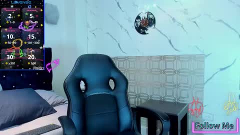   Asher  online show from April 11, 8:57 pm