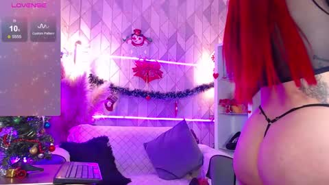 Snapshot of asheybakerx chatting on January 8, 10:26 am Ashey online show from January 8, 10:26 am