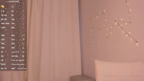 Ash online show from November 16, 12:22 pm