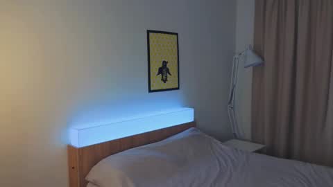 April online show from April 19, 9:06 pm