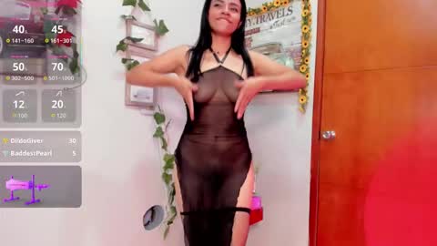 Snapshot of ashleey_johnson chatting on January 31, 7:11 pm linda online show from January 31, 7:11 pm