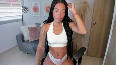 Snapshot of ashley_23a chatting on September 10, 6:41 pm A S H L E Y online show from September 10, 6:41 pm