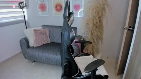 Snapshot of ashley_23a chatting on September 20, 6:42 pm A S H L E Y online show from September 20, 6:42 pm