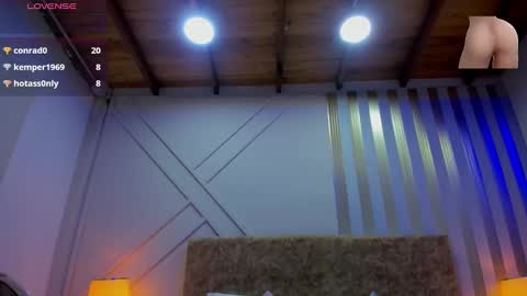 ashley online show from March 3, 8:54 pm