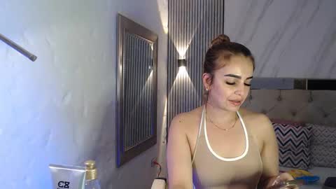 ashley__tylor online show from January 9, 2:47 am
