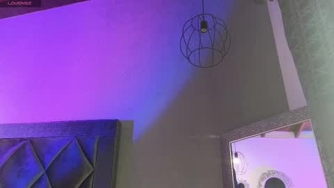 Ashley online show from January 7, 8:44 pm