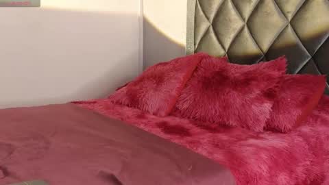 Ashley online show from February 24, 9:02 pm