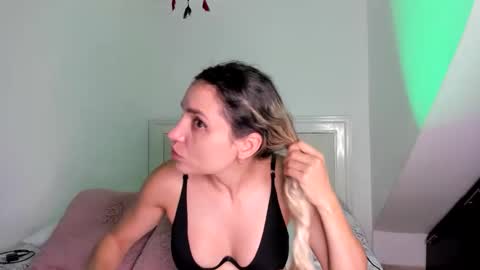 ashley_blair online show from April 5, 10:51 pm