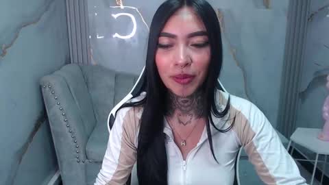 Snapshot of ashley_blum_v chatting on September 30, 1:27 pm ashley_blum_v online show from September 30, 1:27 pm