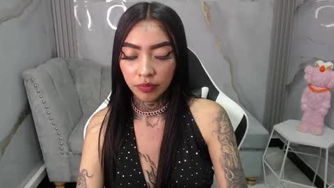 Snapshot of ashley_blum_v chatting on October 15, 8:09 pm ashley_blum_v online show from October 15, 8:09 pm