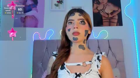 Snapshot of ashley_piinkk chatting on October 19, 10:38 am Ashley online show from October 19, 10:38 am