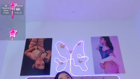 Snapshot of ashley_piinkk chatting on May 4, 6:20 am Ashley online show from May 4, 6:20 am
