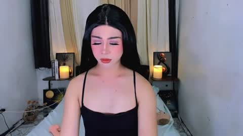 Snapshot of ashley_slutty chatting on June 15, 7:21 am ashley online show from June 15, 7:21 am