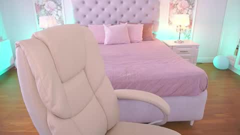 ashleybaee online show from May 26, 10:55 am