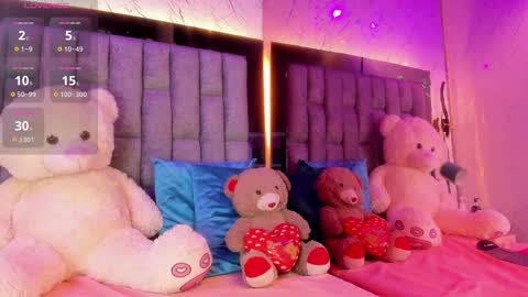 Snapshot of ashleycampbell_ chatting on February 22, 2:19 pm Ashley online show from February 22, 2:19 pm