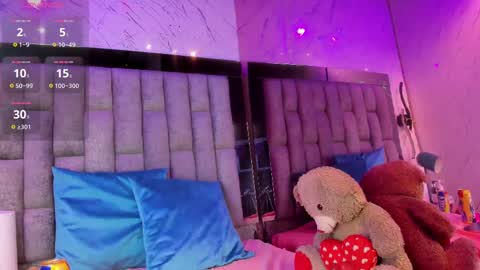 Snapshot of ashleycampbell_ chatting on February 27, 7:34 am Ashley online show from February 27, 7:34 am