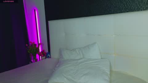 AshleyEtthen online show from April 18, 7:58 pm