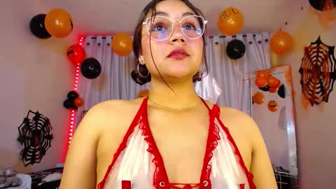 Ashlei Evanz online show from October 22, 4:57 am