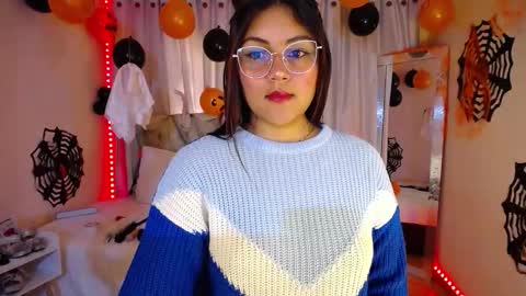 Snapshot of ashleyevanz chatting on October 25, 7:08 pm Ashlei Evanz online show from October 25, 7:08 pm