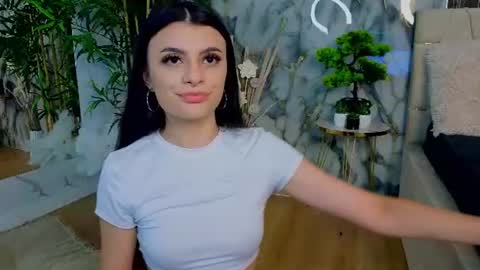 Snapshot of ashleykartter chatting on July 19, 12:47 am Ashley online show from July 19, 12:47 am