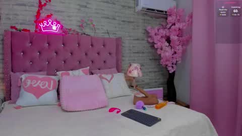 ashleynelsonn online show from February 13, 9:11 pm