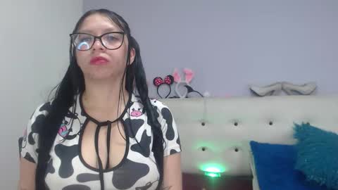 Snapshot of ashleyness chatting on November 9, 12:58 pm Ashley online show from November 9, 12:58 pm